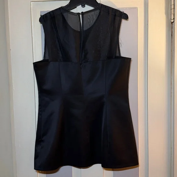 Khaite Sasmo Black sleeveless top - Picture 7 of 10